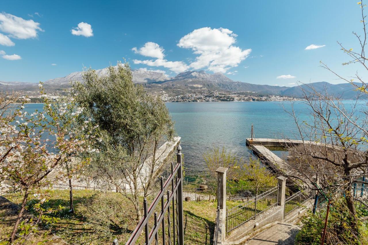 Detached Villa With Stunning Views In Njivice, Montenegro Exteriér fotografie